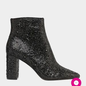 Betsy Johnson SB-CADY Black Heeled Booties Size 10 NWT